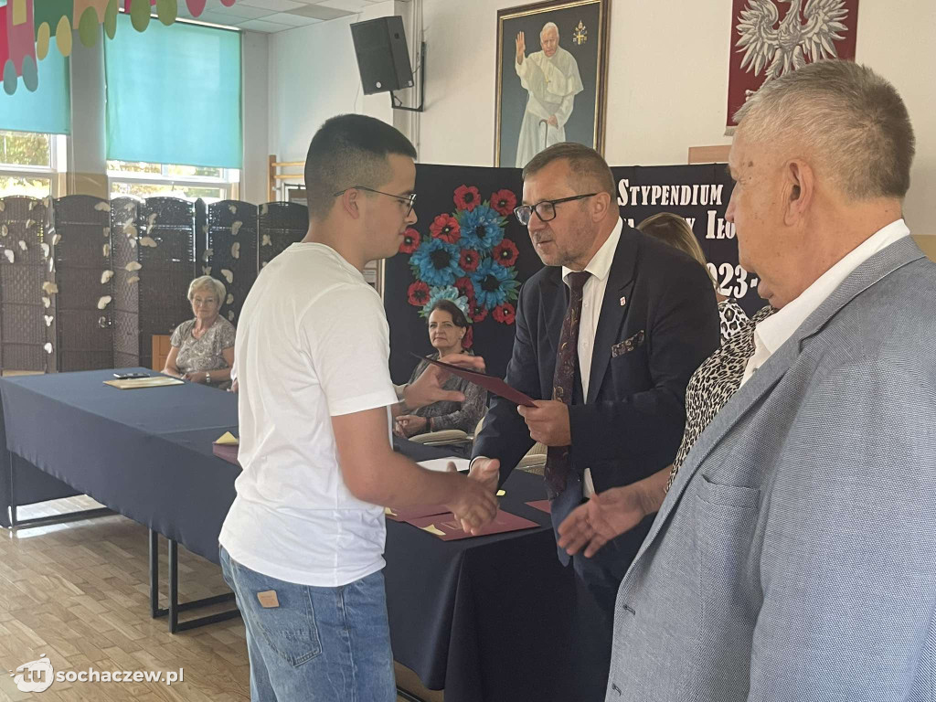 Stypendia w Iłowie