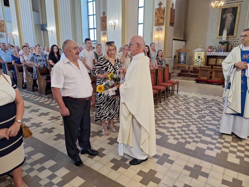 Dożynki parafialne w Młodzieszynie