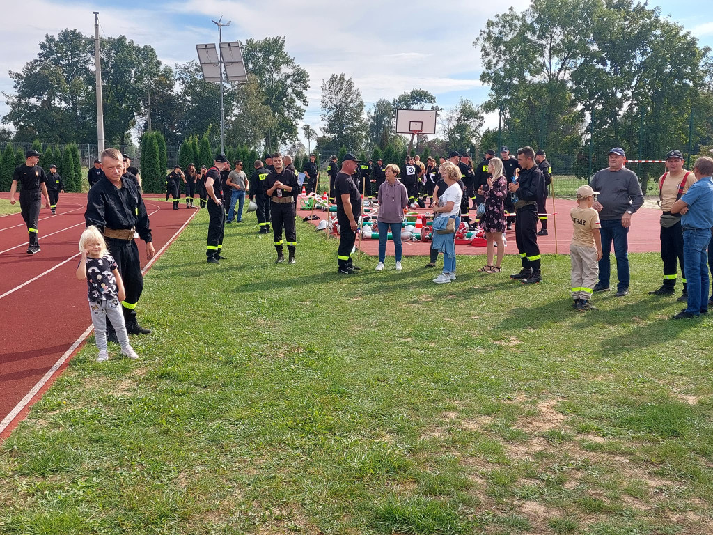 Gminne Zawody Sportowo - Pożarnicze w Rybnie