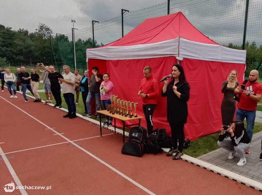 Młodzieszyn: Turniej Piłki Nożnej – Emocje na Boisku