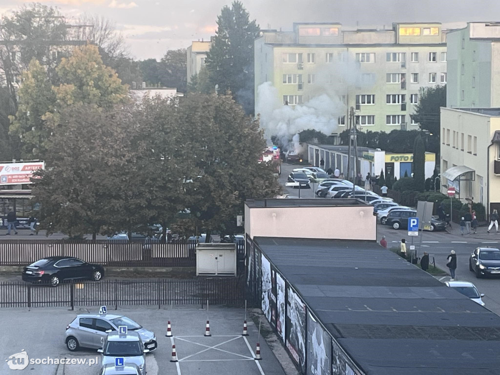 Pożar samochodu przy Senatorskiej