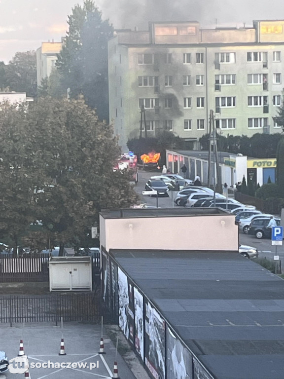 Pożar samochodu przy Senatorskiej