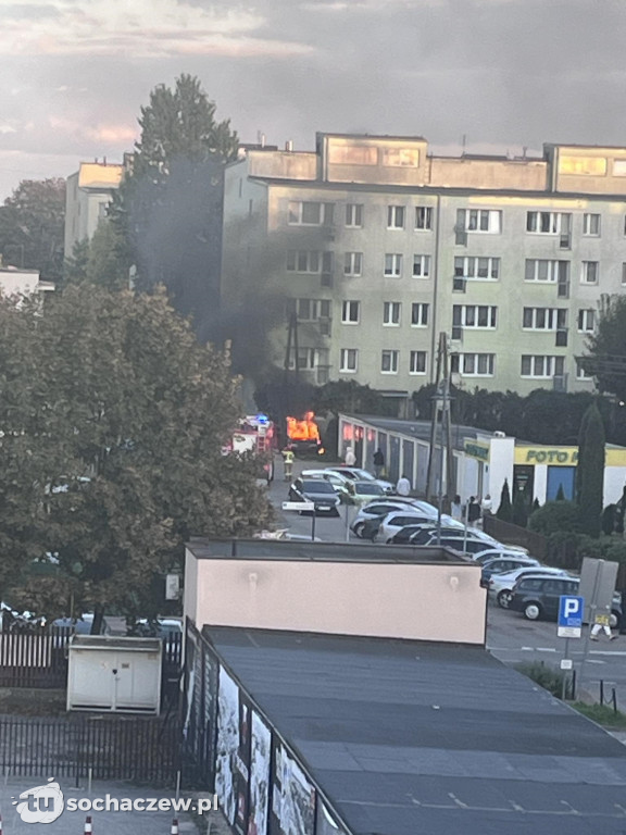 Pożar samochodu przy Senatorskiej