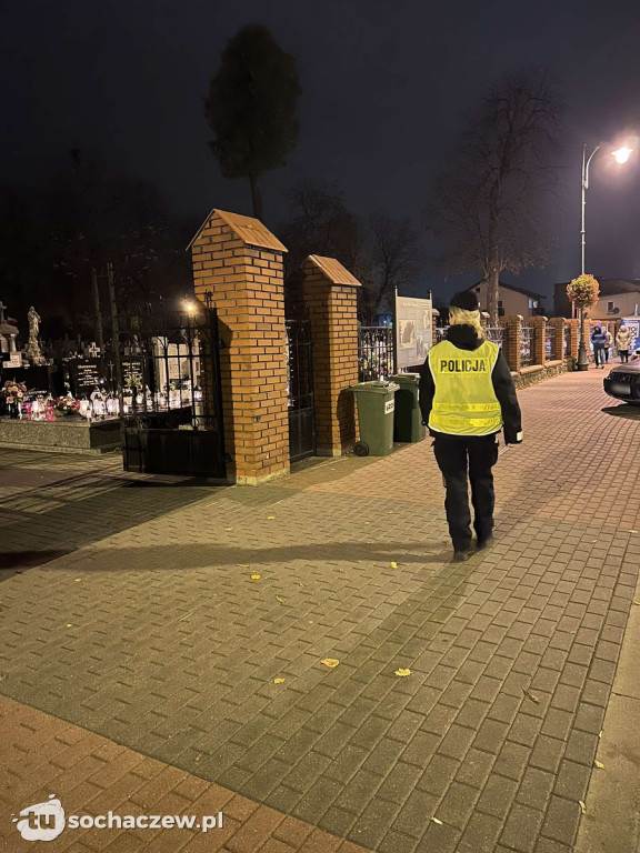 Policja o Wszystkich Świętych w powiecie