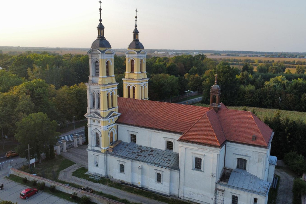 Wielkie podziękowania za wielki remont w Szymanowie