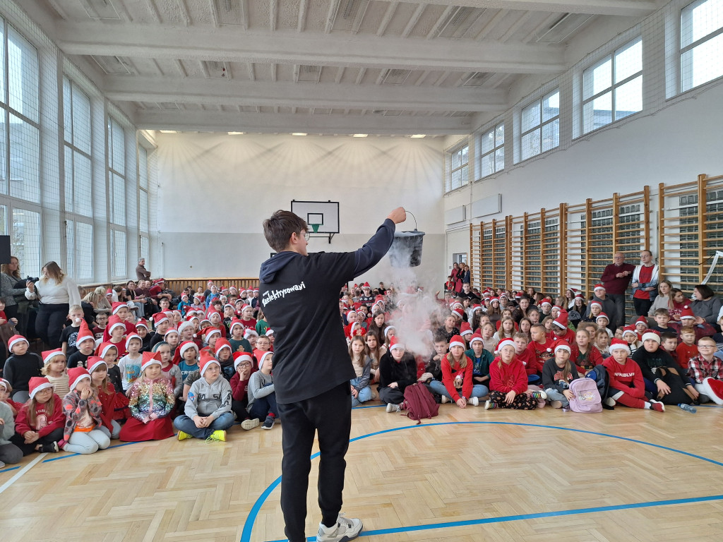 Gminne Mikołajki 2024: magia świąt w Młodzieszynie