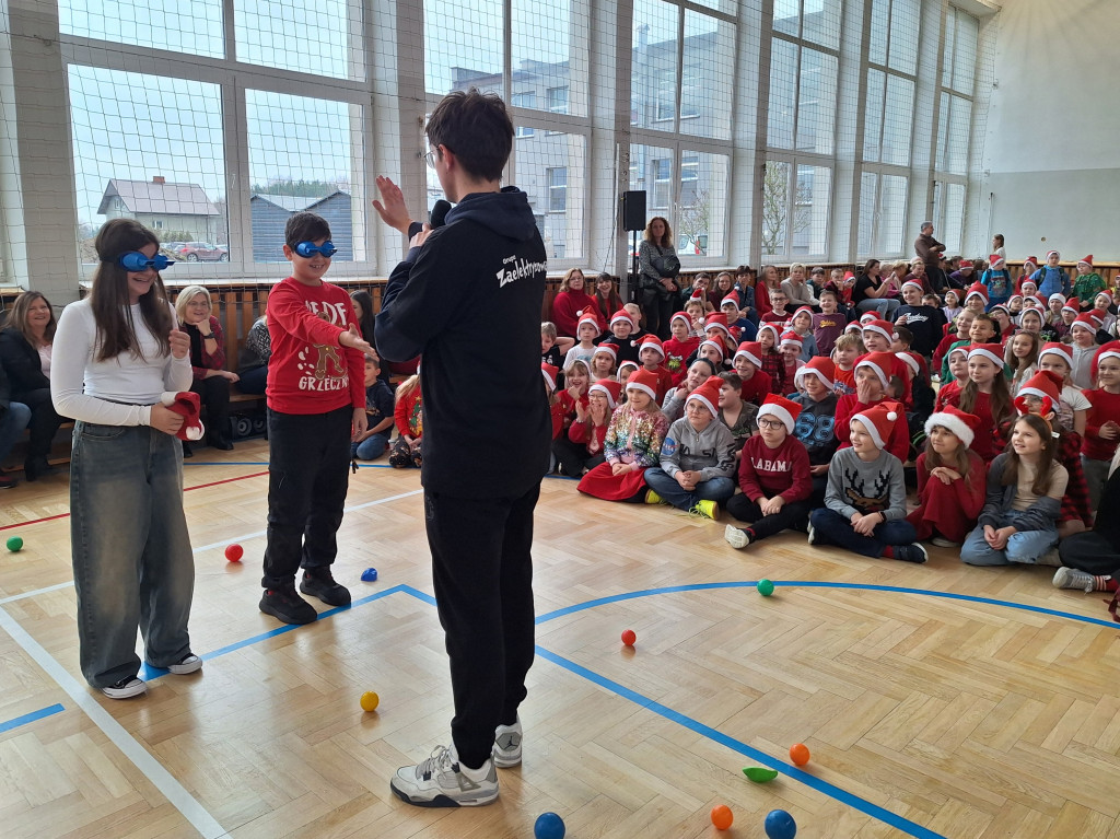 Gminne Mikołajki 2024: magia świąt w Młodzieszynie