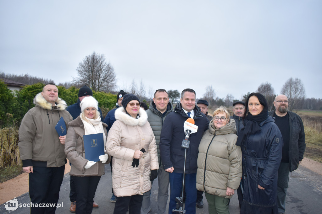 Gmina Młodzieszyn: otwarcie dróg w Adamowej Górze