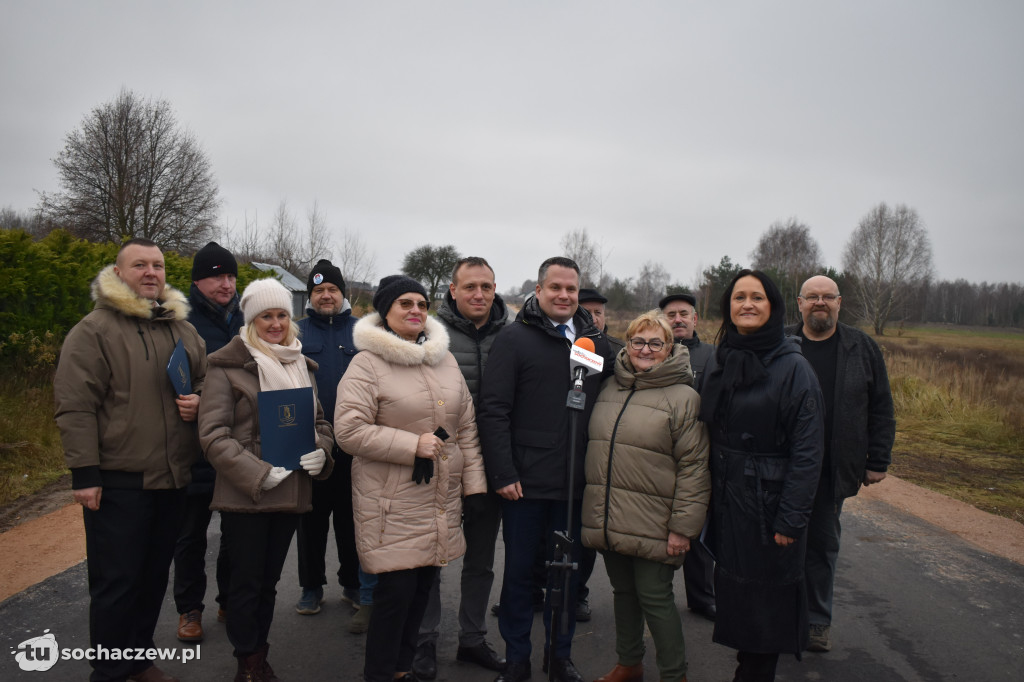 Gmina Młodzieszyn: otwarcie dróg w Adamowej Górze