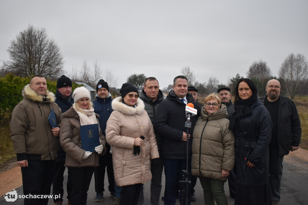 Gmina Młodzieszyn: otwarcie dróg w Adamowej Górze