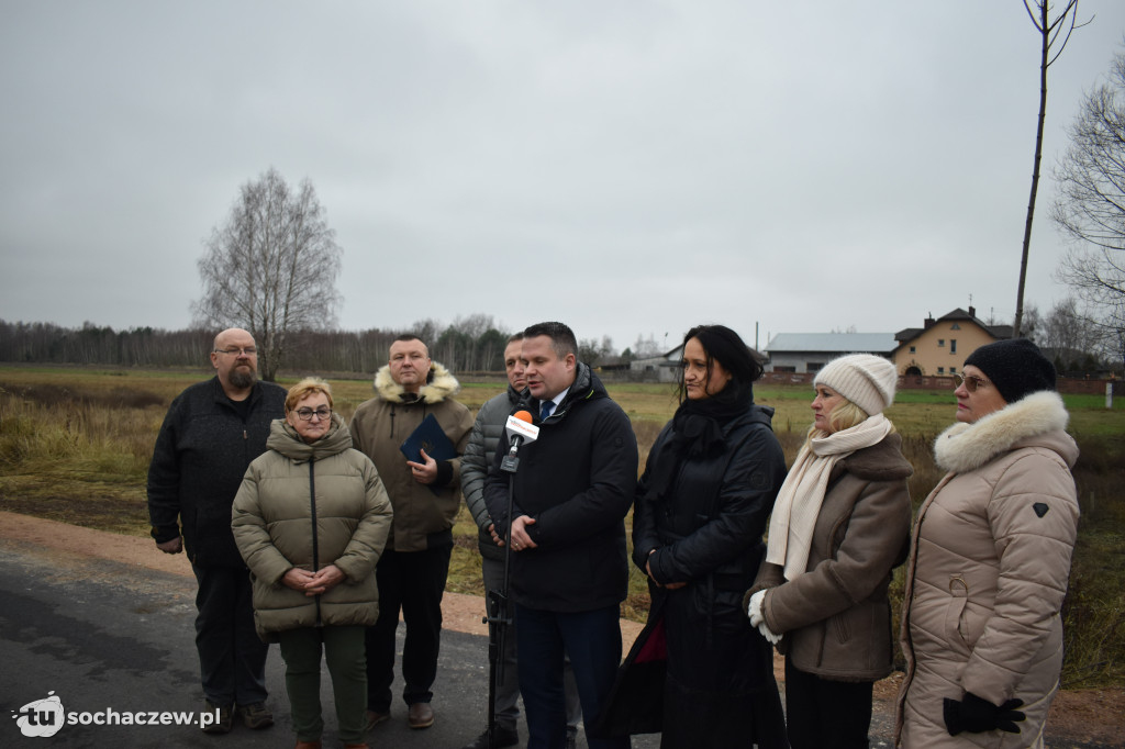 Gmina Młodzieszyn: otwarcie dróg w Adamowej Górze