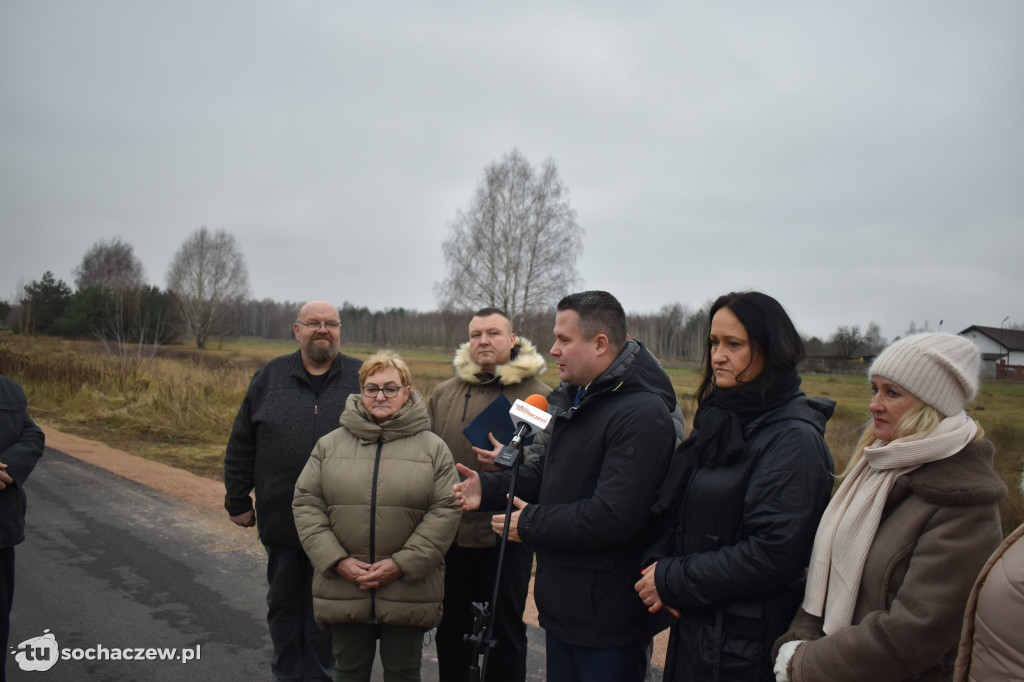 Gmina Młodzieszyn: otwarcie dróg w Adamowej Górze