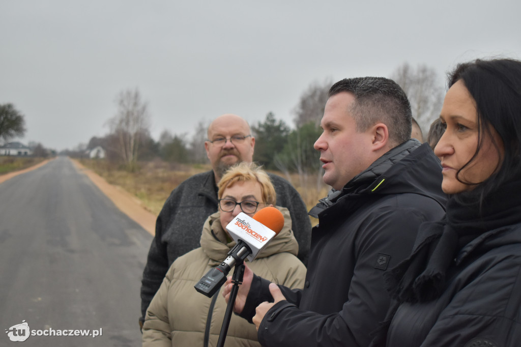 Gmina Młodzieszyn: otwarcie dróg w Adamowej Górze