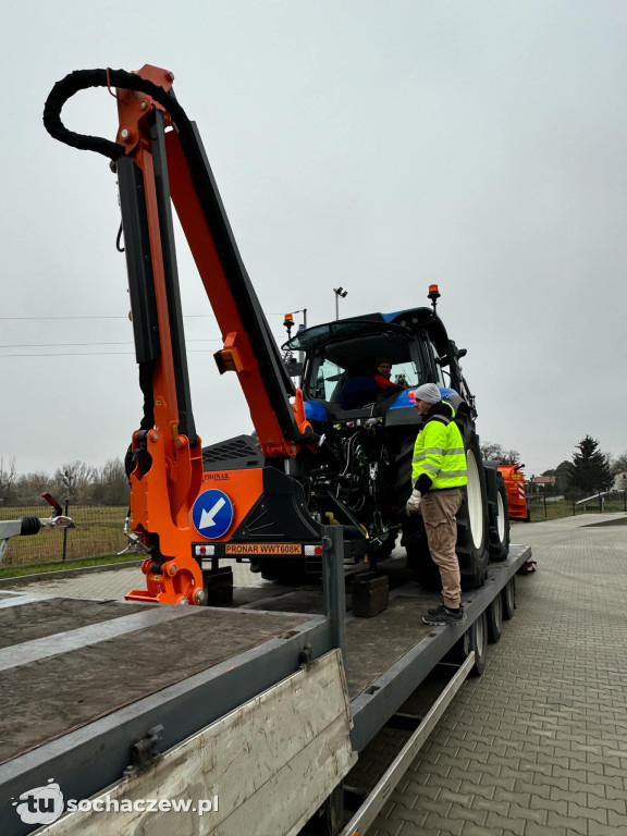 Nowy ciągnik dla GZGK w Młodzieszynie