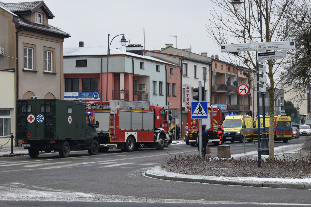 Zderzenie aut na skrzyżowaniu Traugutta z Wąską