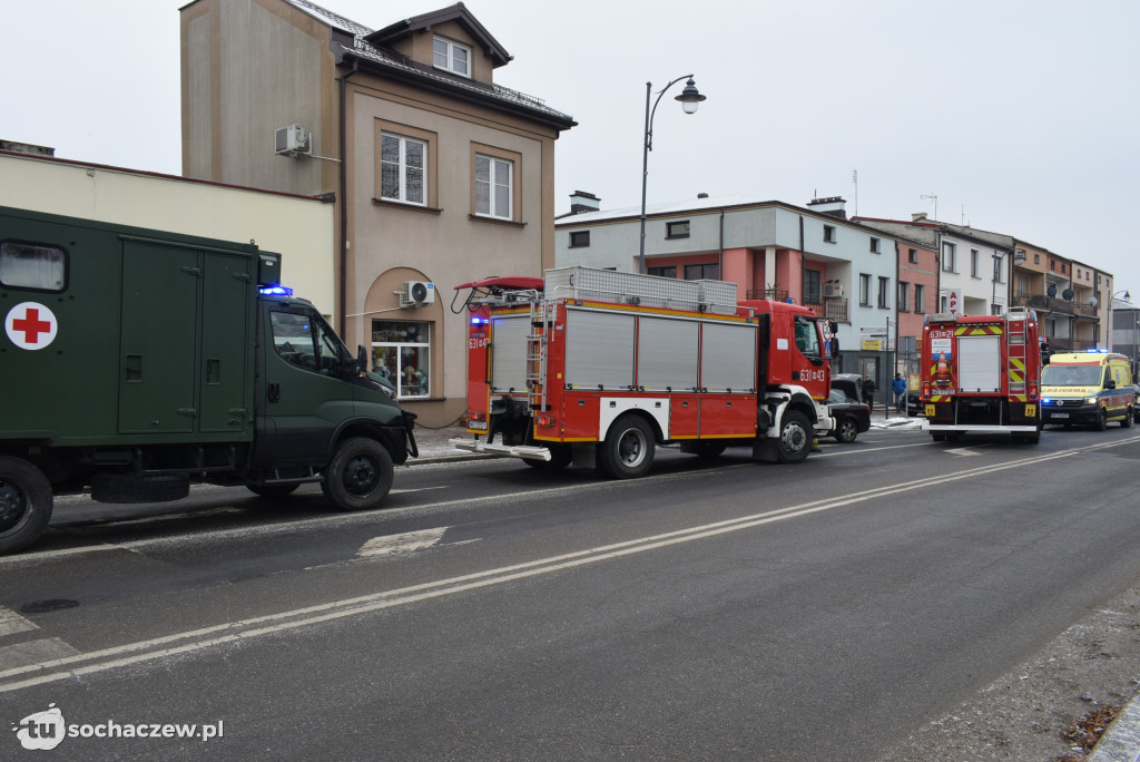 Zderzenie aut na skrzyżowaniu Traugutta z Wąską