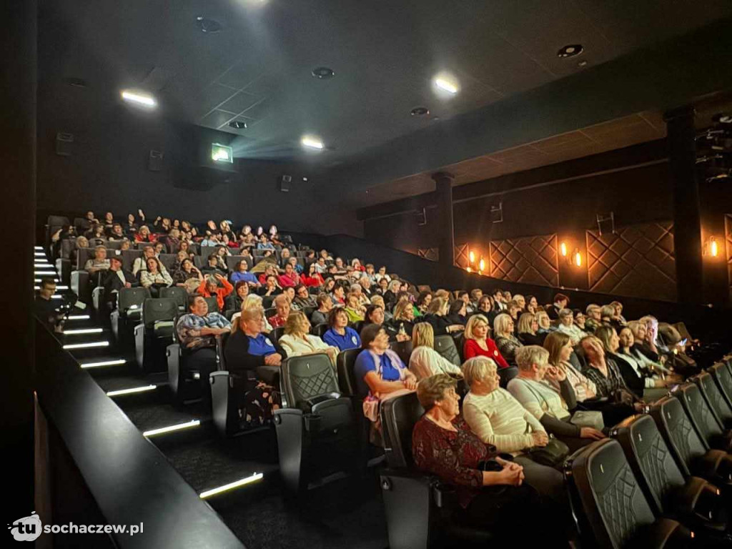 Dzień Kobiet z KGW w Kinie Odeon