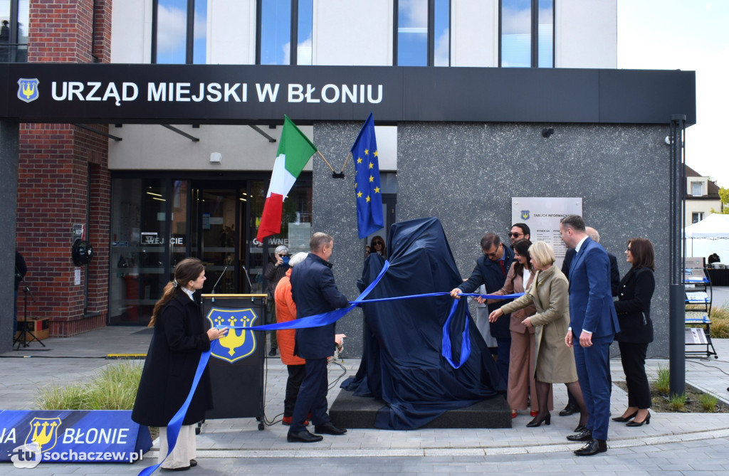 Pomnik misia Wojtka w Błoniu odsłonięty
