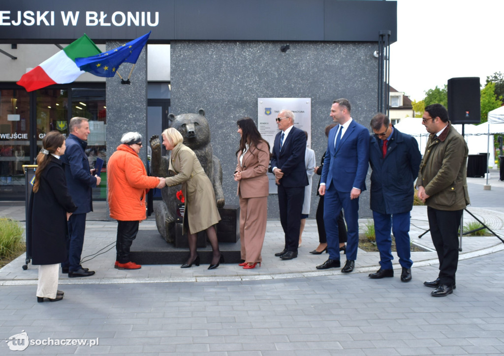 Pomnik misia Wojtka w Błoniu odsłonięty