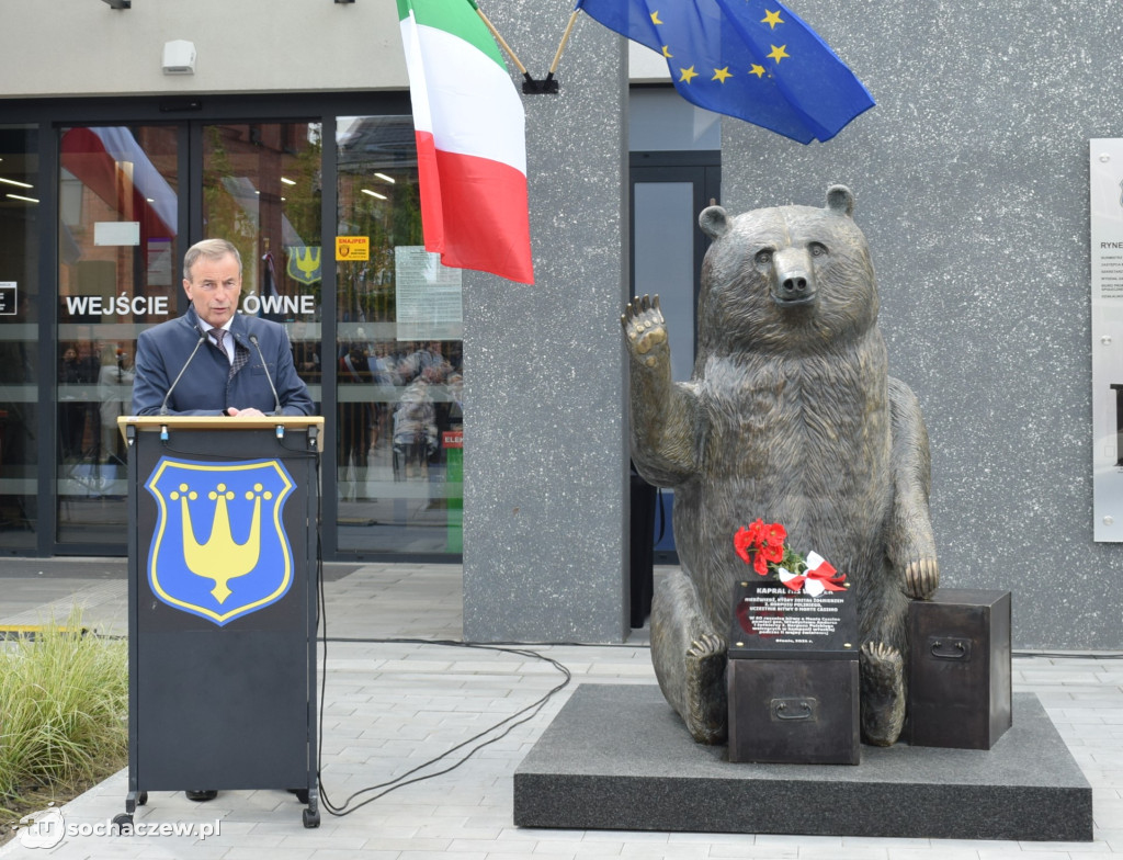 Pomnik misia Wojtka w Błoniu odsłonięty