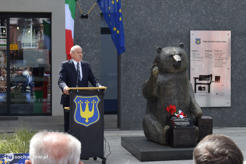 Pomnik misia Wojtka w Błoniu odsłonięty