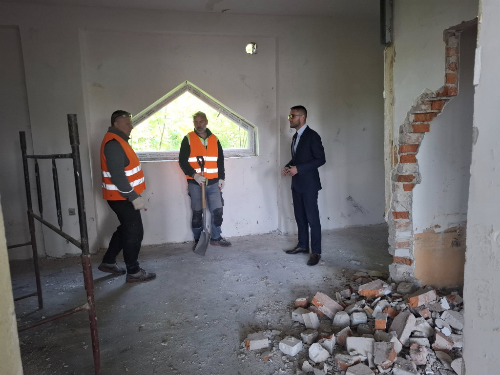 Świetlica w Złotej: prace trwają