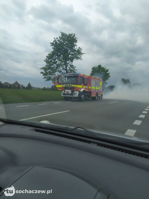 Wypadek w Mistrzewicach i pożar przy DK 50