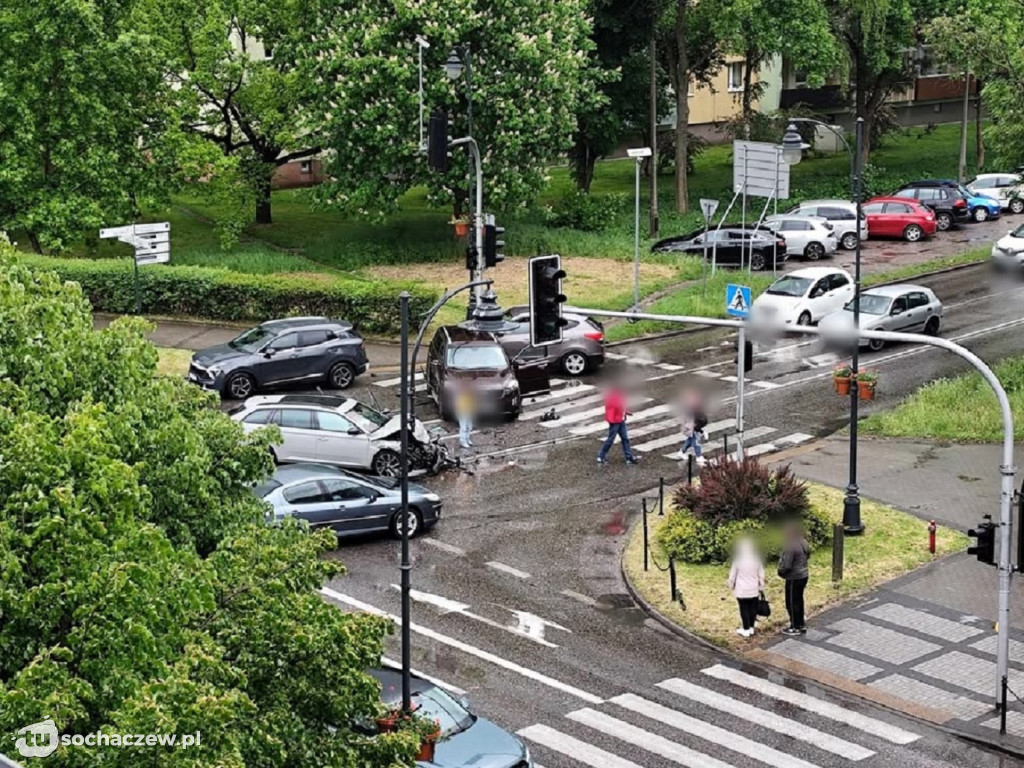 Wypadek na skrzyżowaniu Warszawskiej z Piłsudskiego