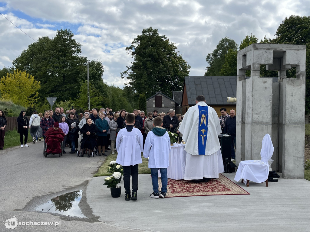 Nowa kapliczka w Gawłowie poświęcona