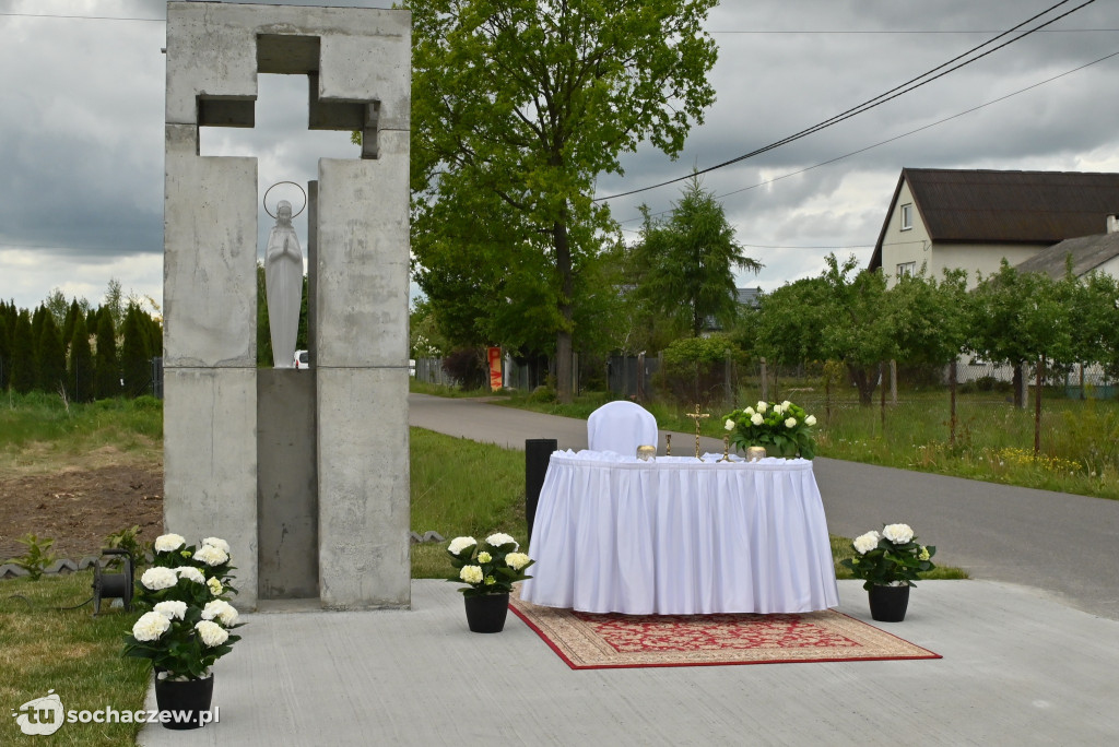 Nowa kapliczka w Gawłowie poświęcona