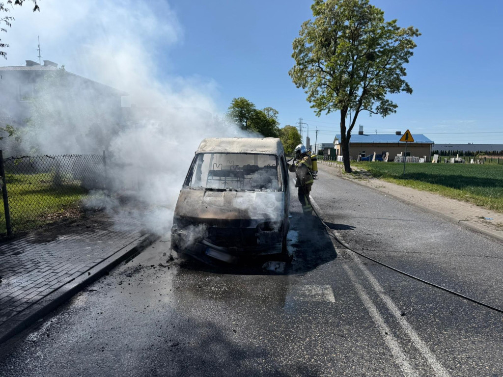 Pożar busa w Topołowej