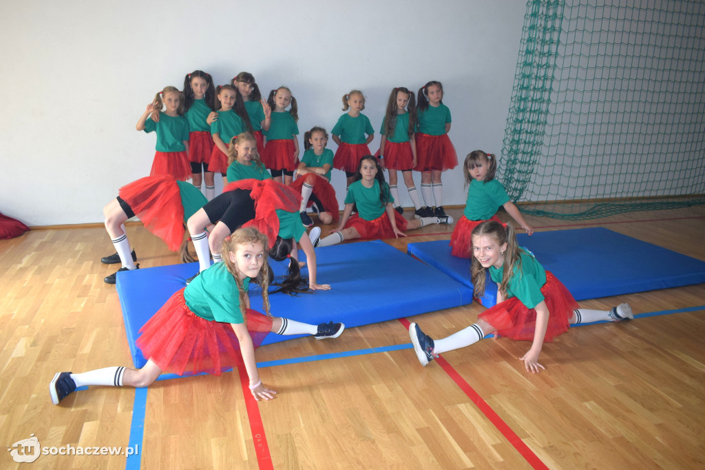 Cheerleader`s team za nami