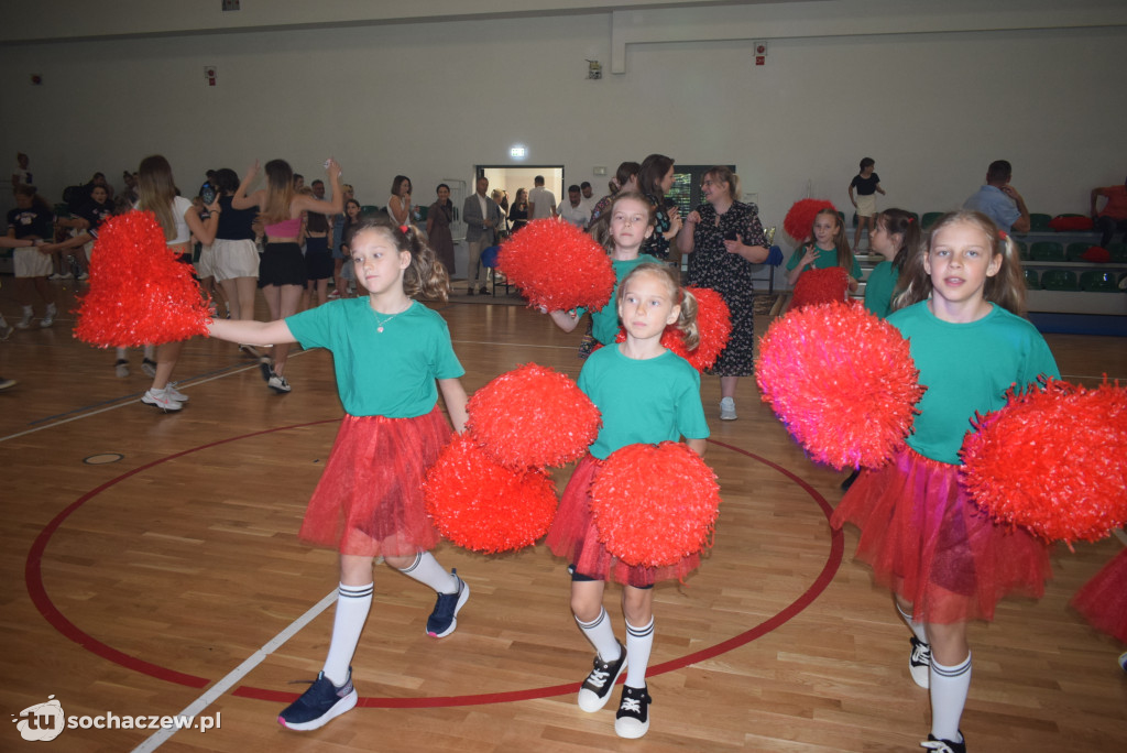 Cheerleader`s team za nami