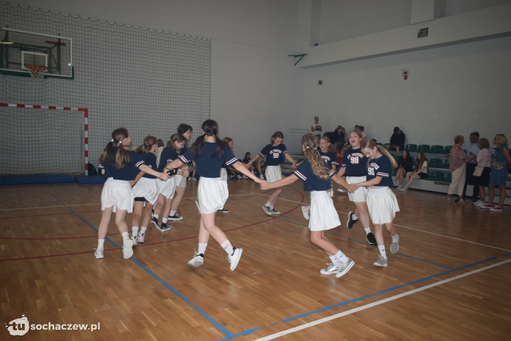 Cheerleader`s team za nami
