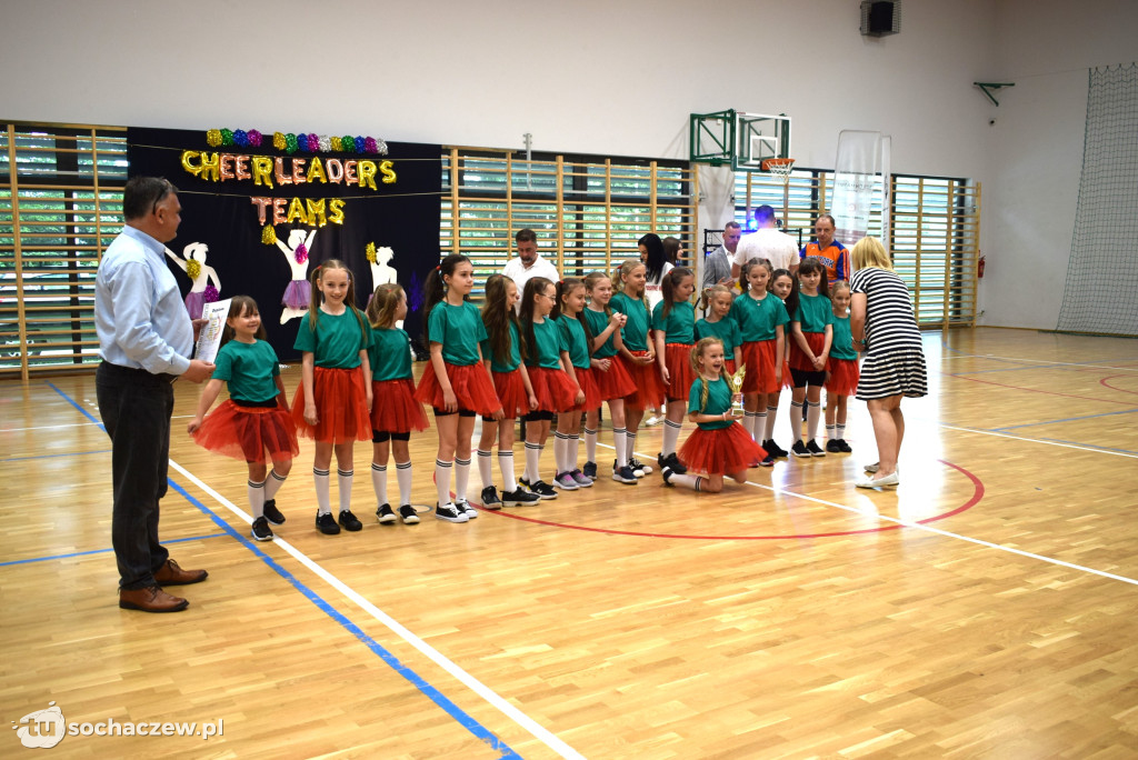 Cheerleader`s team za nami