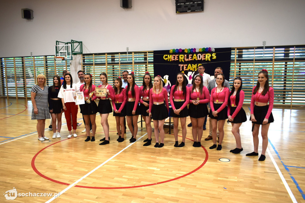 Cheerleader`s team za nami