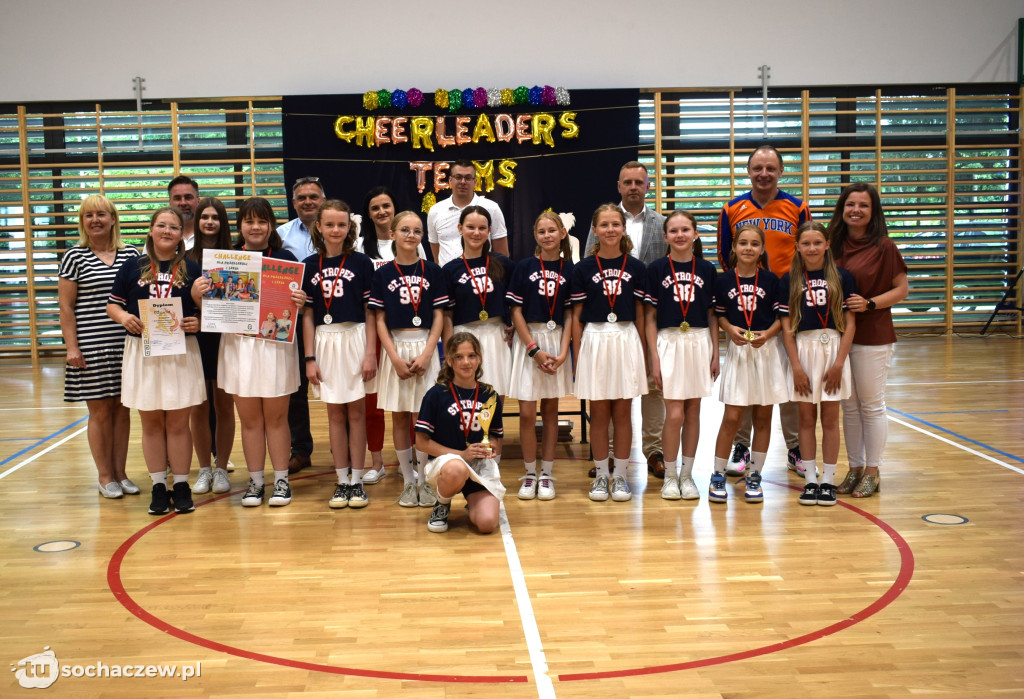 Cheerleader`s team za nami