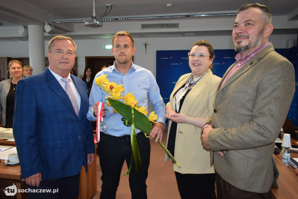 Gratulacje dla dwóch radnych