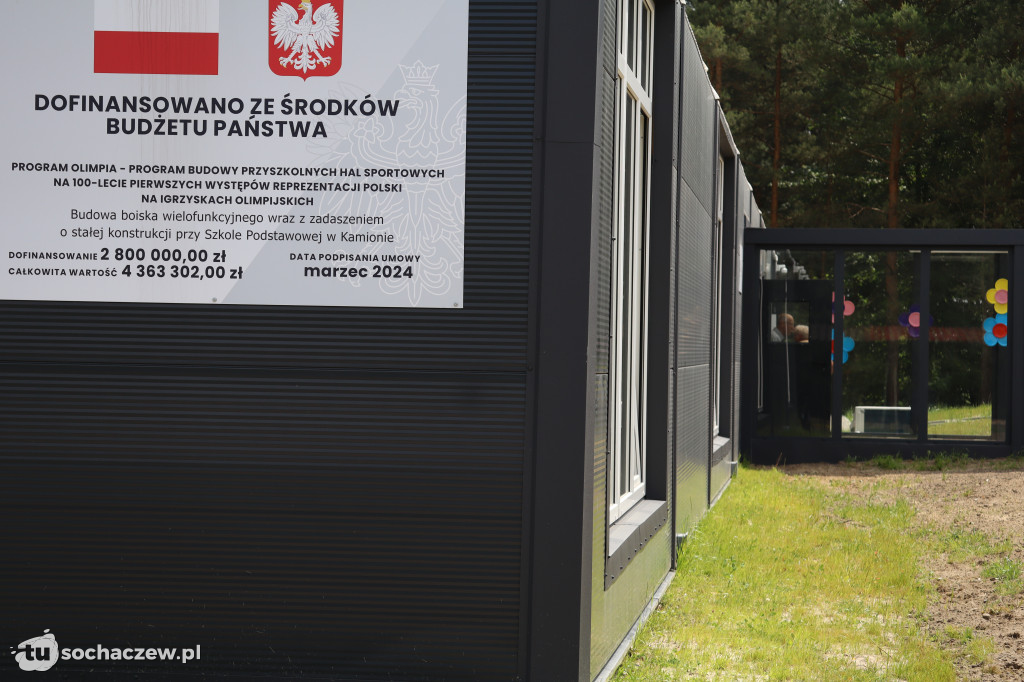 Szkoła w Kamionie ma 60 lat i... nową halę