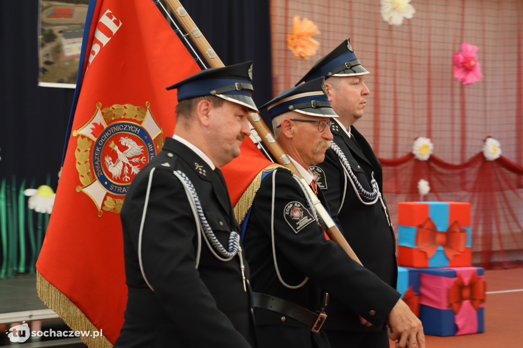 Szkoła w Kamionie ma 60 lat i... nową halę