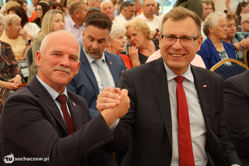 Szkoła w Kamionie ma 60 lat i... nową halę