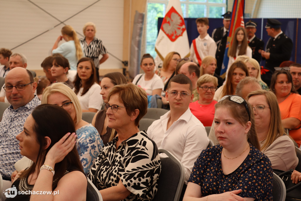 Szkoła w Kamionie ma 60 lat i... nową halę