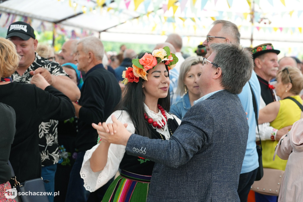 Ludowa potańcówka nad Bzurą w Łowiczu
