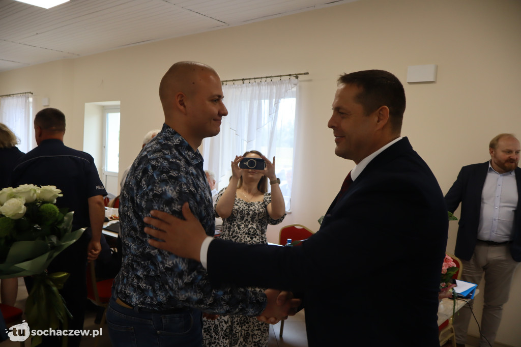 Wójt Piotr Szymański z absolutorium i wotum zaufania