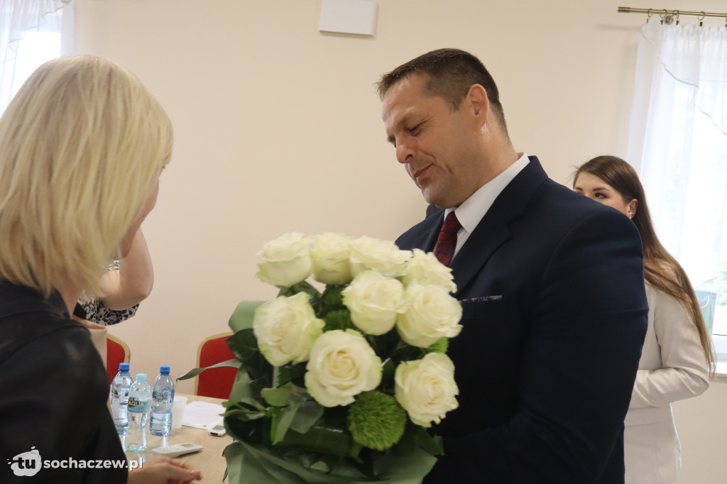 Wójt Piotr Szymański z absolutorium i wotum zaufania