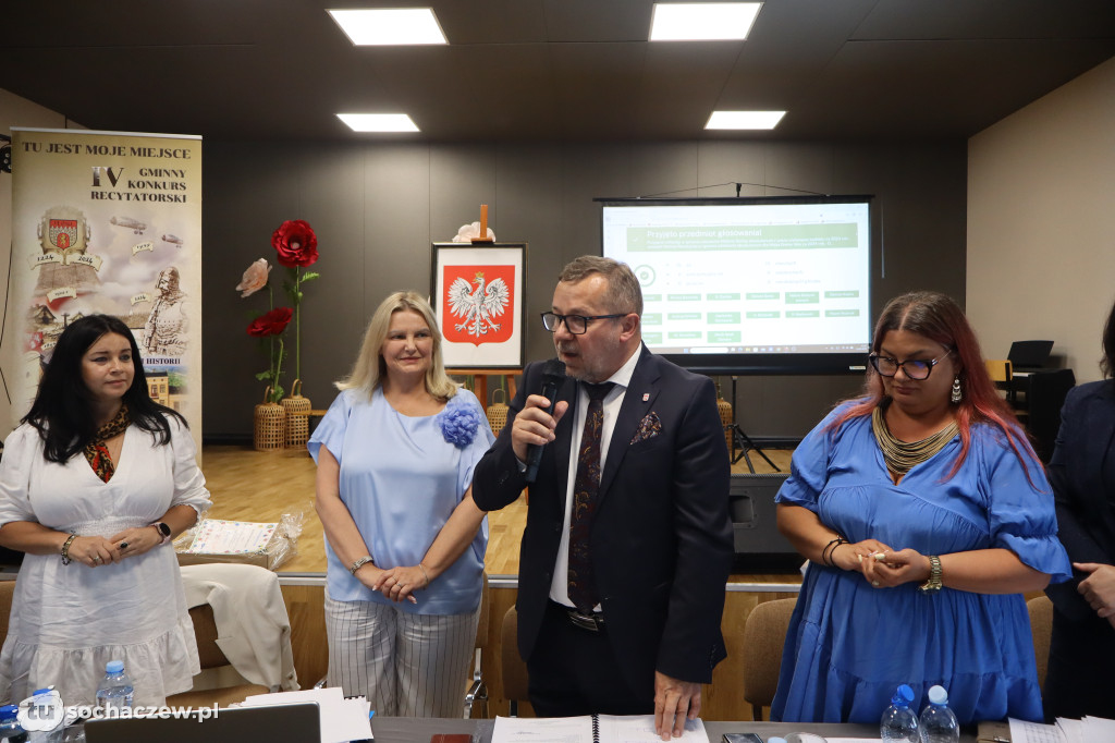 Wójt Jan Kraśniewski z absolutorium i wotum zaufania
