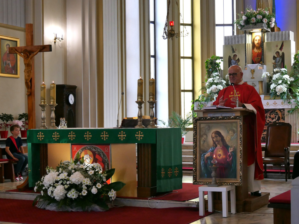 Pożegnanie księdza z Młodzieszyna