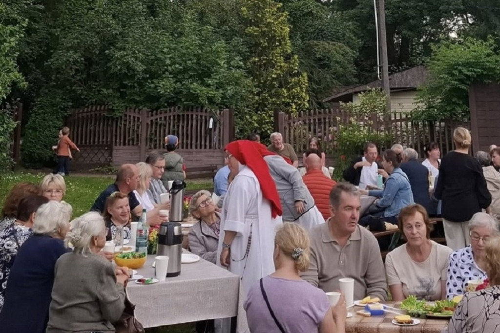 Piknik u sióstr zakonnych w Rybnie