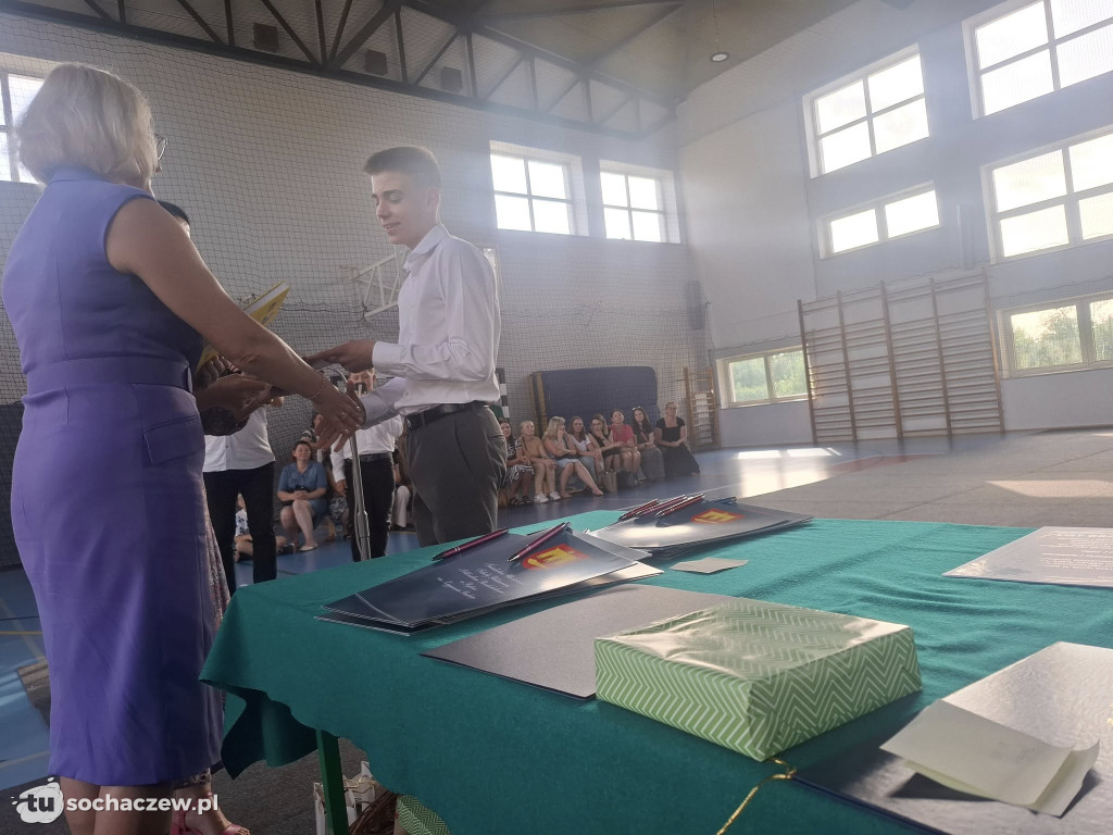 Stypendia Wójta Gminy Rybno dla uczniów wręczone