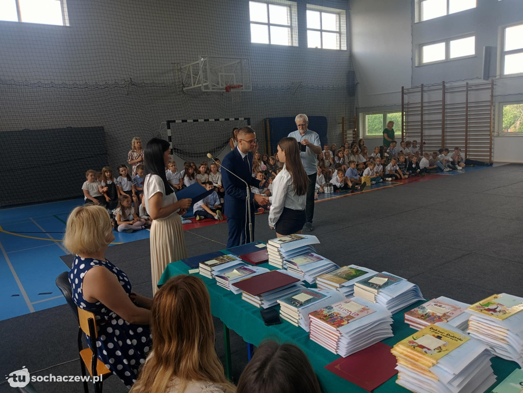 Stypendia Wójta Gminy Rybno dla uczniów wręczone
